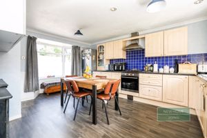 Photo 11- click for photo gallery